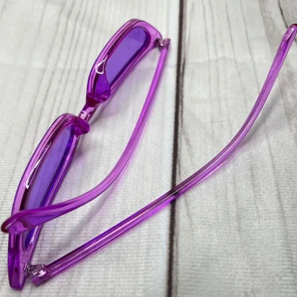 Purple Cateye Sunglasses☀︎︎ - Picture 2 of 3